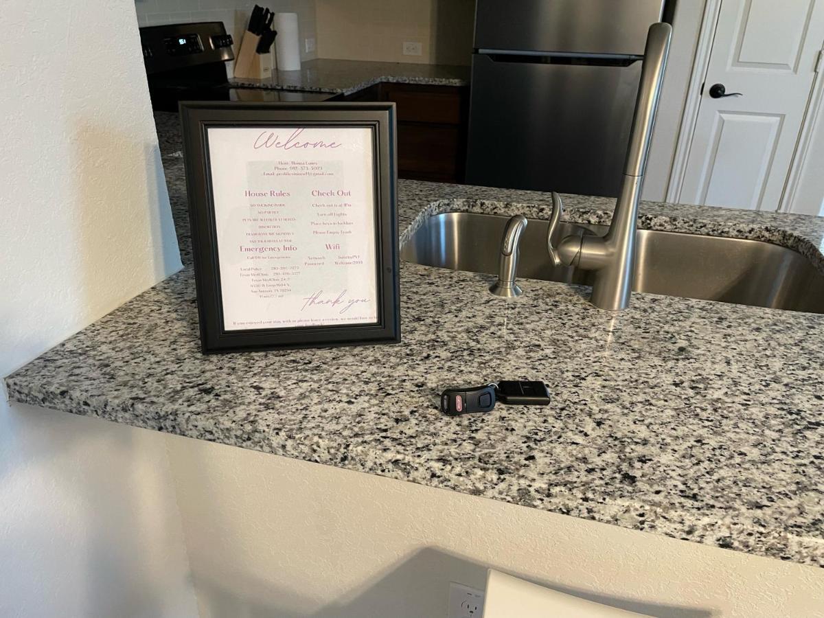 New 3 Bedroom Vacation Lackland/sea World/la Cantera Appartement *